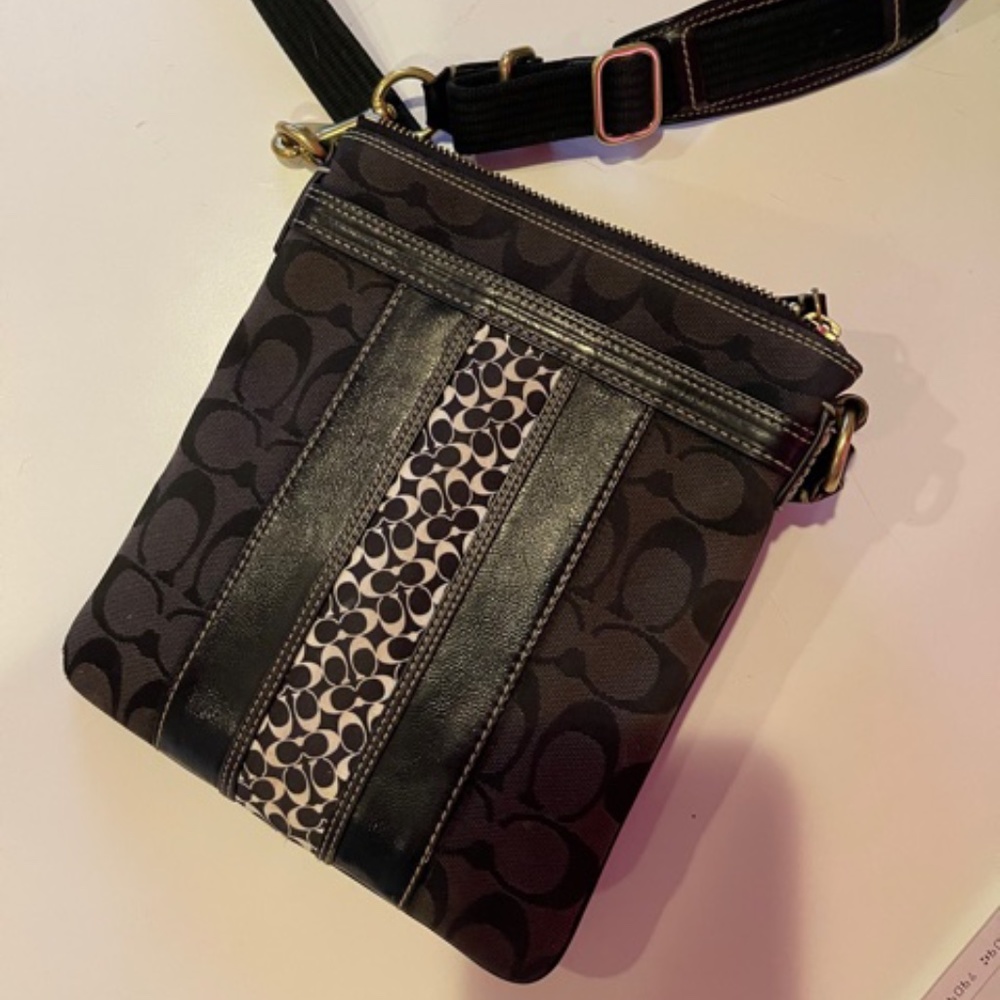 Coach Signature Jacquard & Leather Crossbody Purse